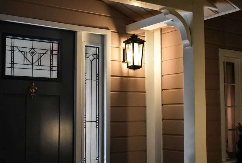 Aberdeen Outdoor Wall Sconce