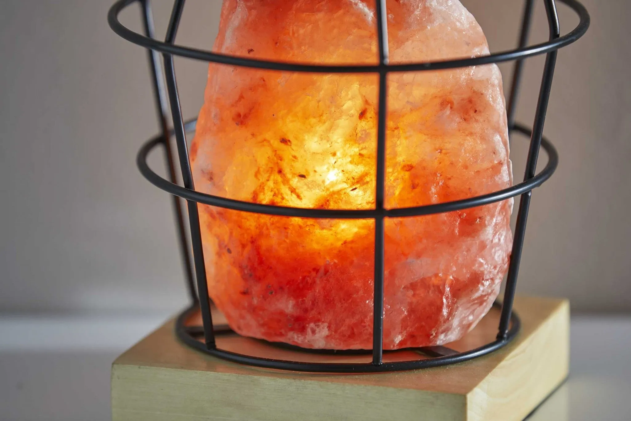 HIMALAYAN SALT TABLE LAMP