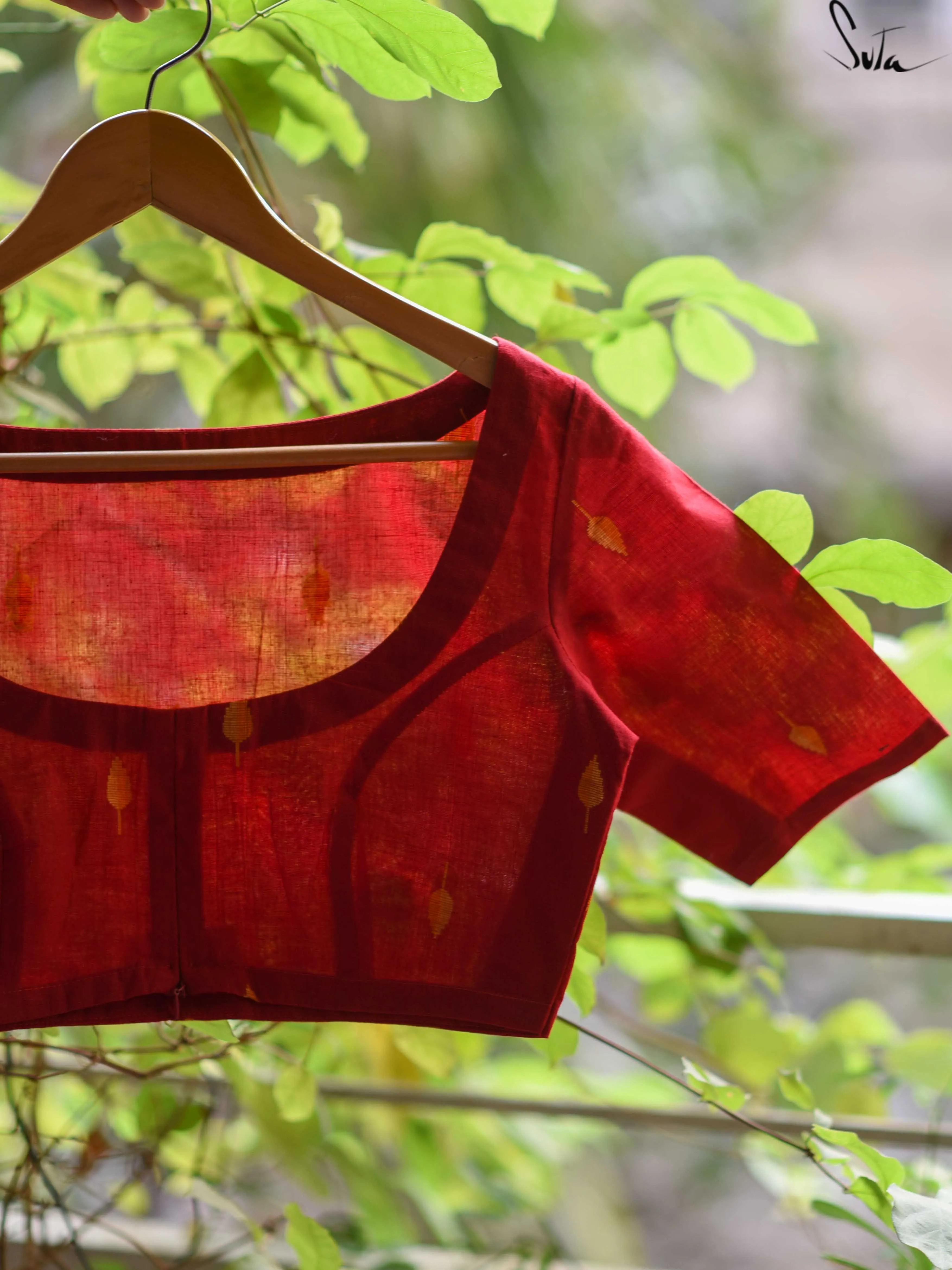 Laal Maali (Blouse)