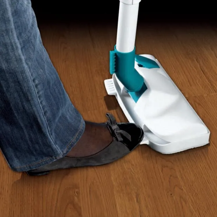 MAXVAC Pura Vacuum with integrated UV-C