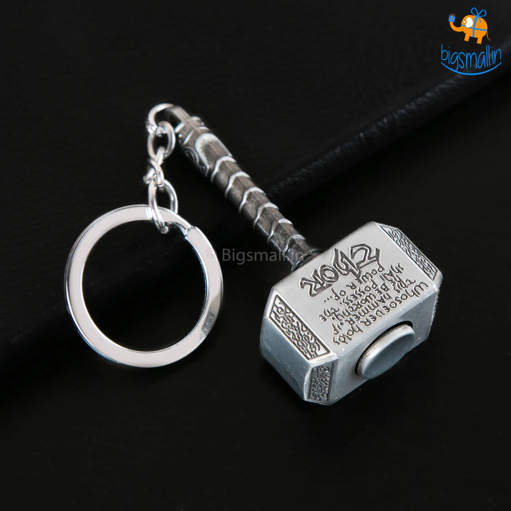 Spinning Thor Hammer Keychain