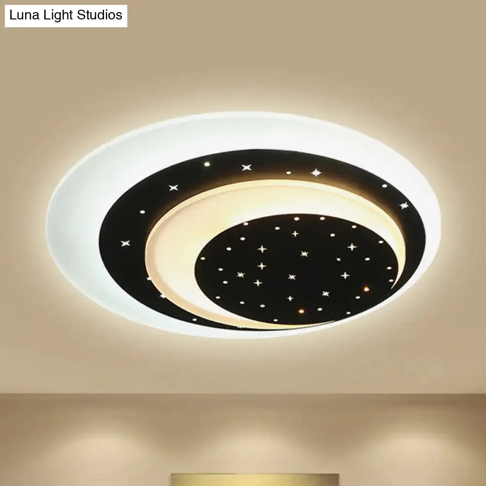 Starlit Acrylic Crescent LED Ceiling Light: A Romantic Flushmount for Girls' Bedroom