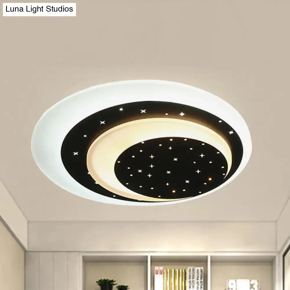 Starlit Acrylic Crescent LED Ceiling Light: A Romantic Flushmount for Girls' Bedroom