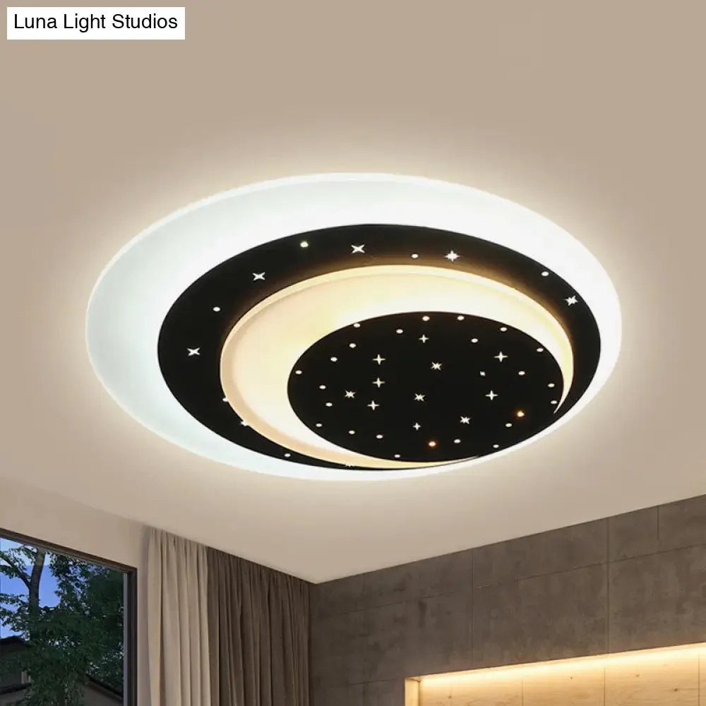 Starlit Acrylic Crescent LED Ceiling Light: A Romantic Flushmount for Girls' Bedroom