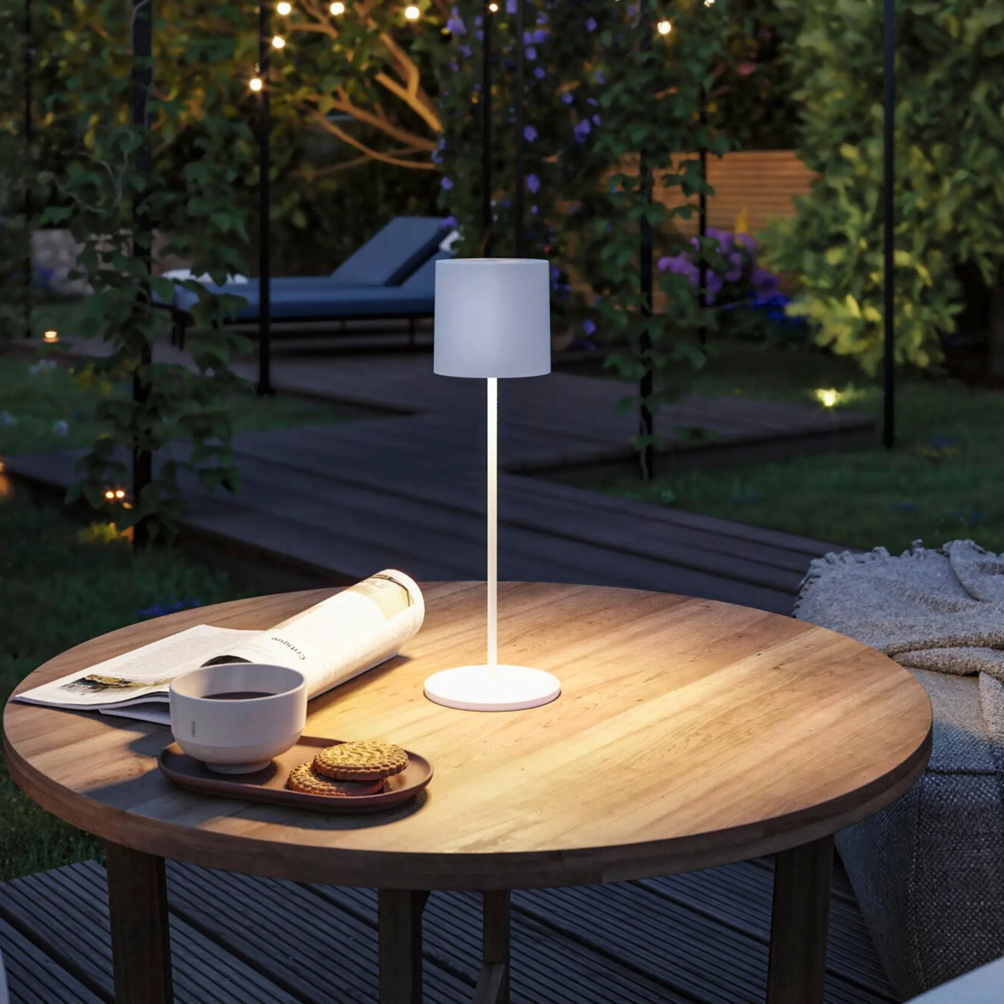 Tuni 2.8W LED Mobile Table Lamp in White Matt