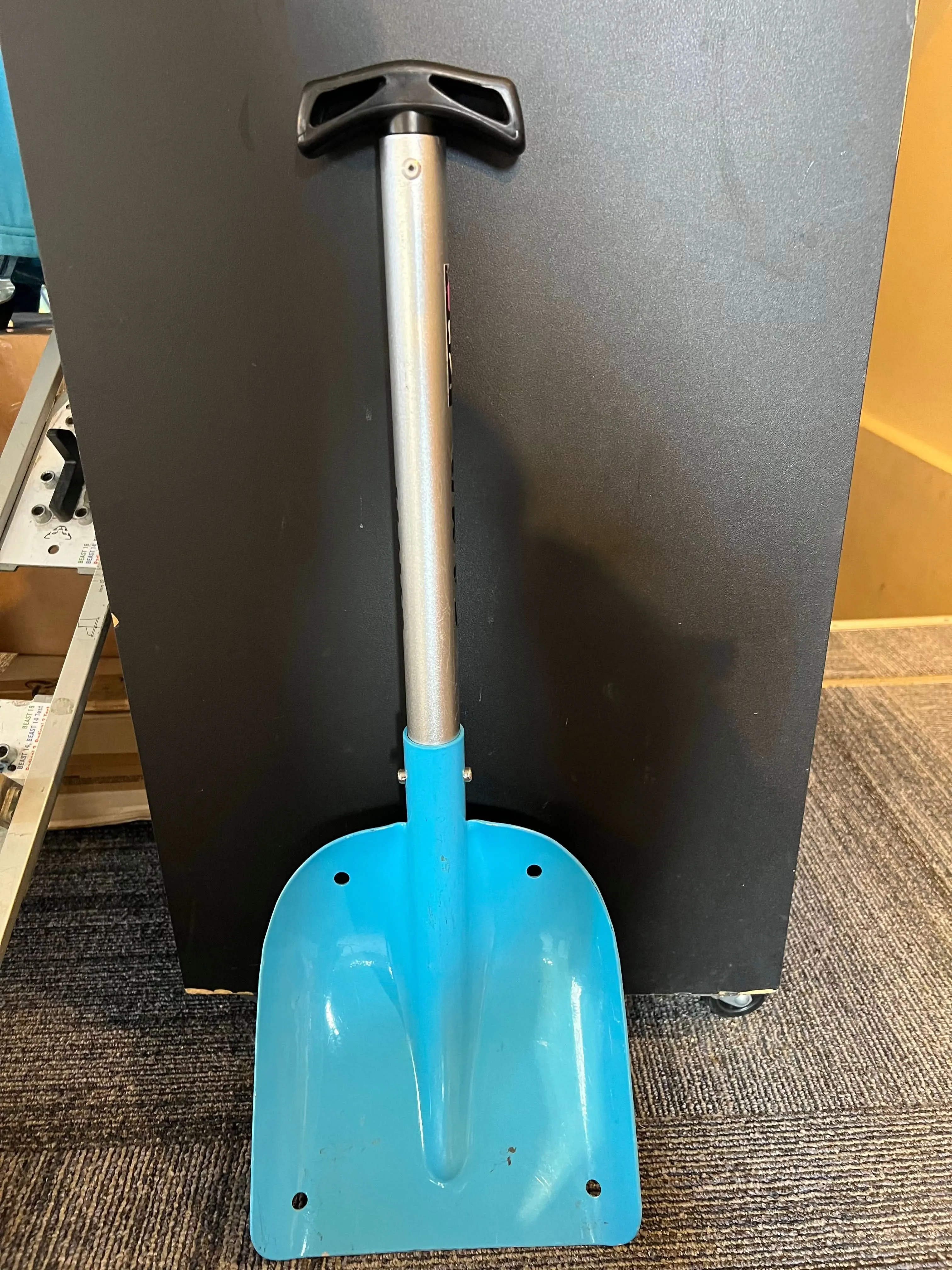 USED Avalanche Shovels