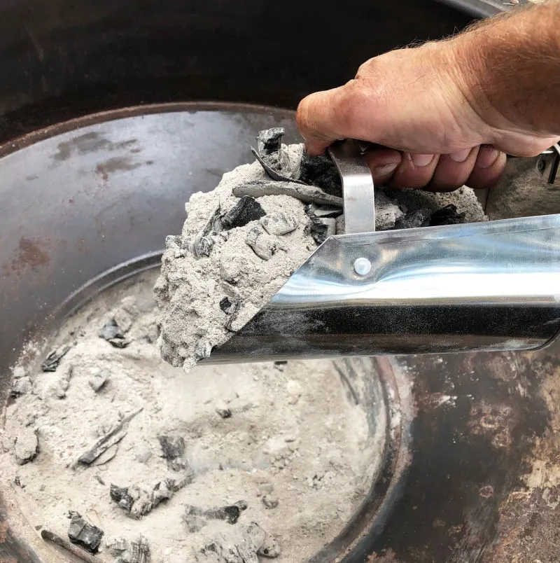 Walden Stainless Steel Ash Scoop