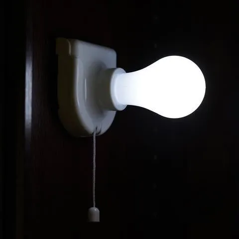 Wholesale Battery Operated Cordless Stick Up Light Bulb For Cabinet Closet Lamp